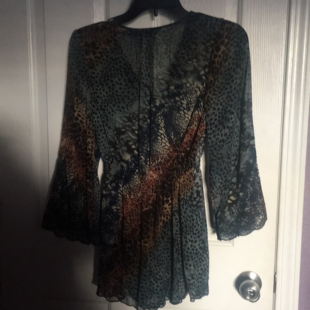 Blouse - Picture 3 of 3